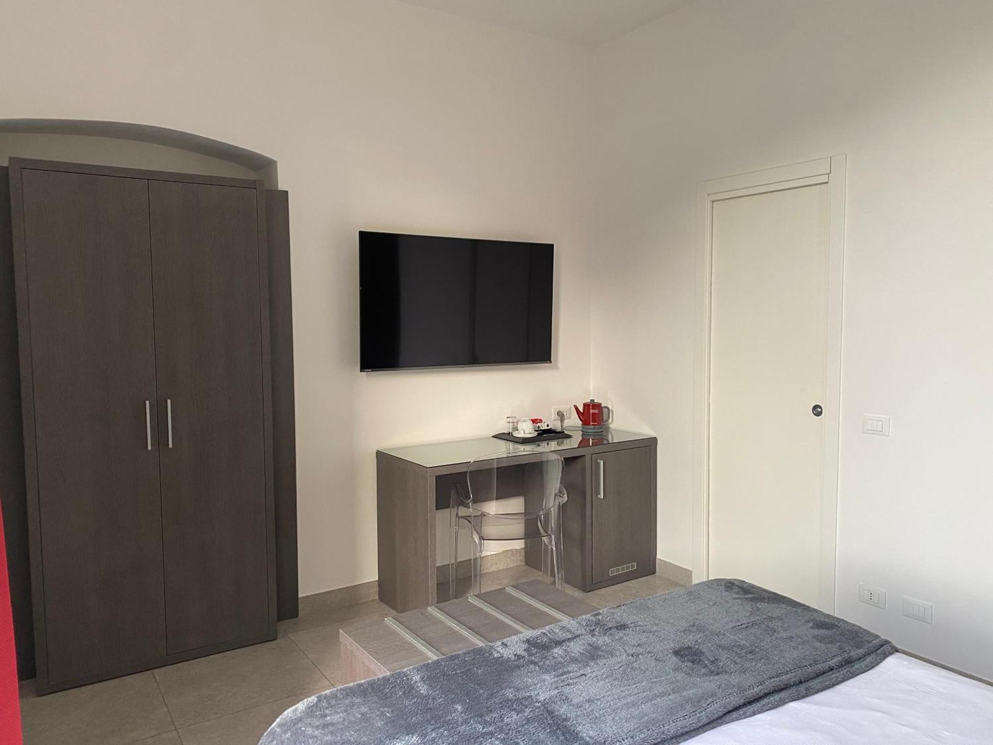 54 Rosselli Rooms La Spezia Exterior photo