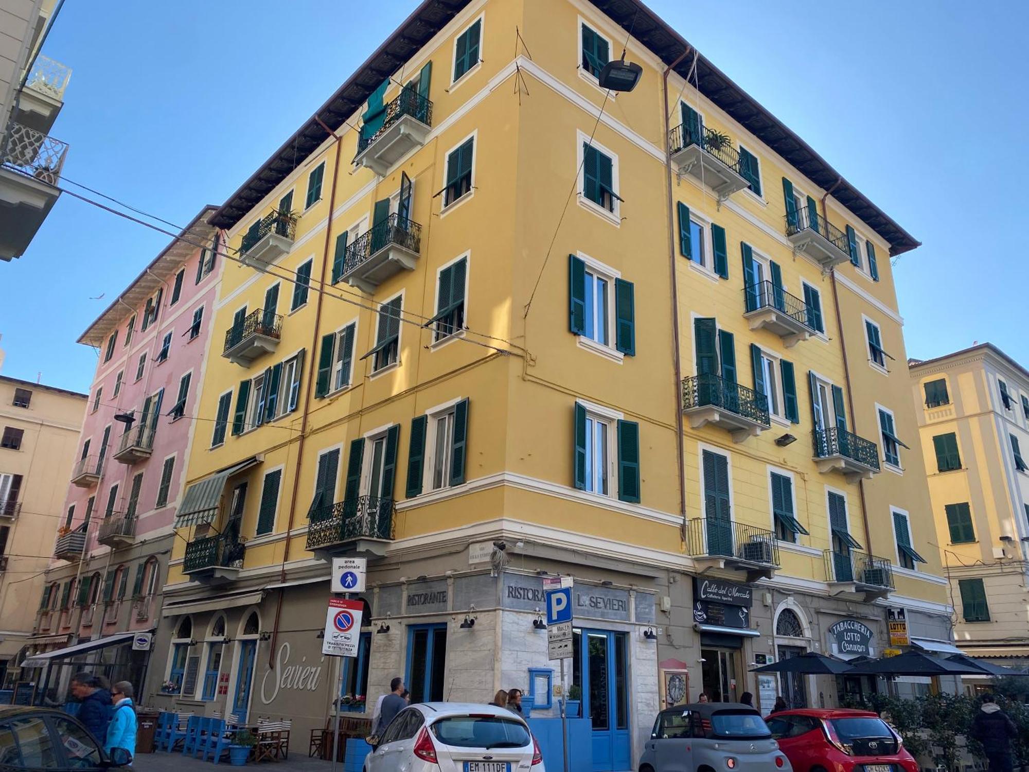 54 Rosselli Rooms La Spezia Exterior photo