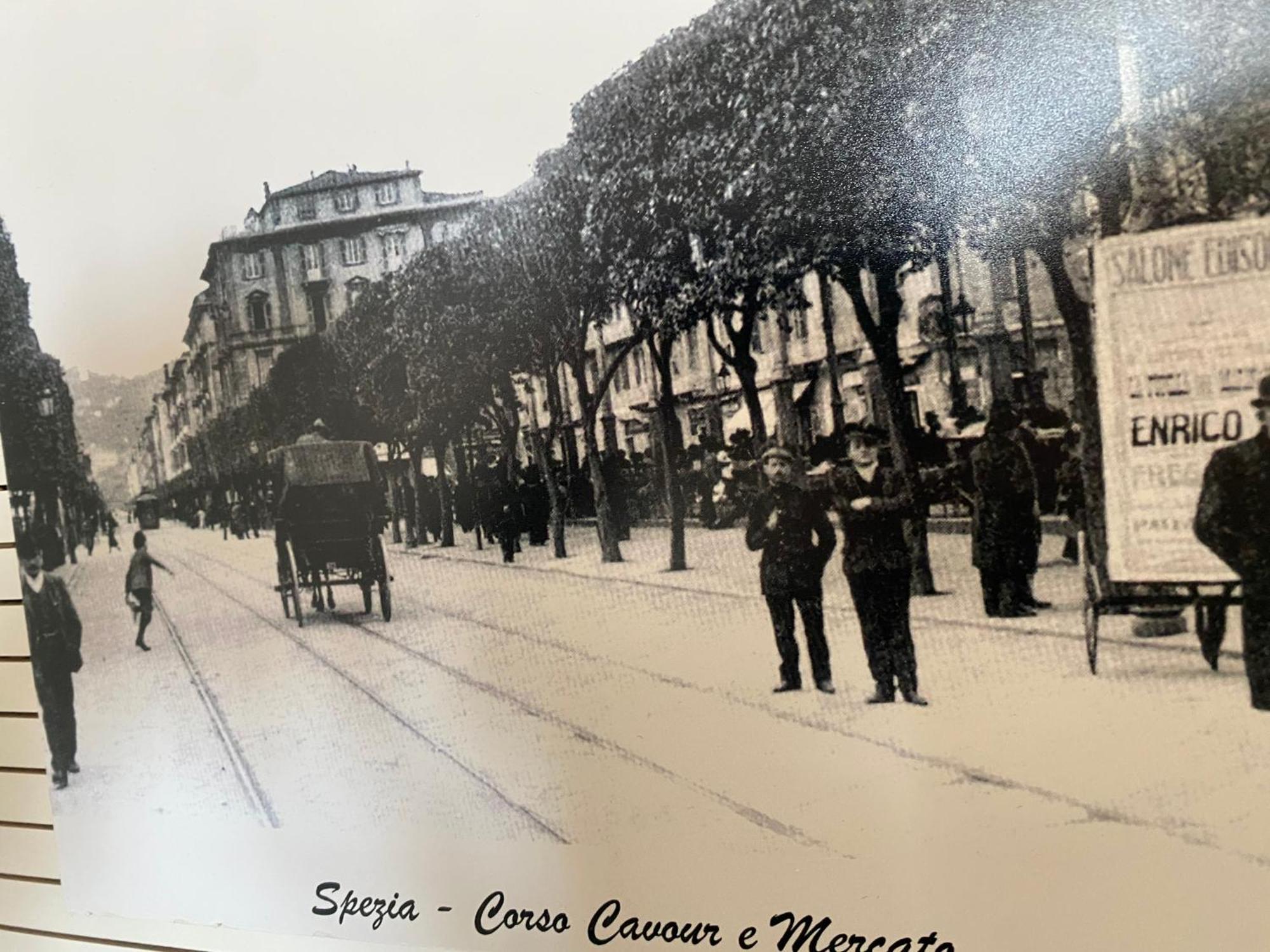 54 Rosselli Rooms La Spezia Exterior photo
