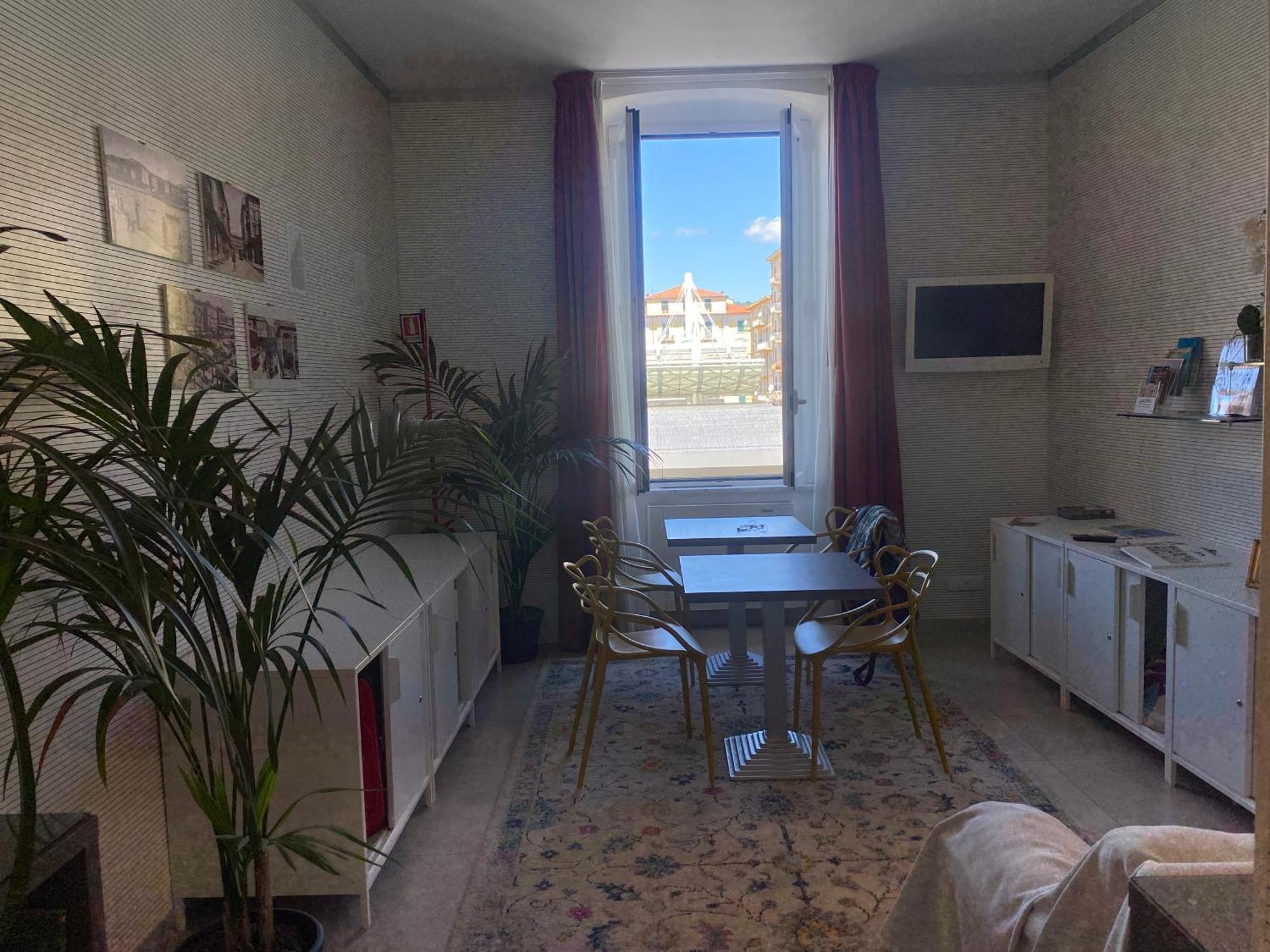 54 Rosselli Rooms La Spezia Exterior photo